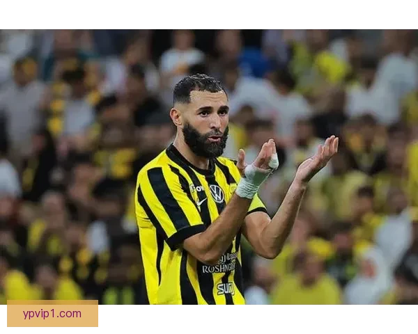 利雅得新月官宣本泽马加盟，签约一年半开启争冠新篇章征程正式